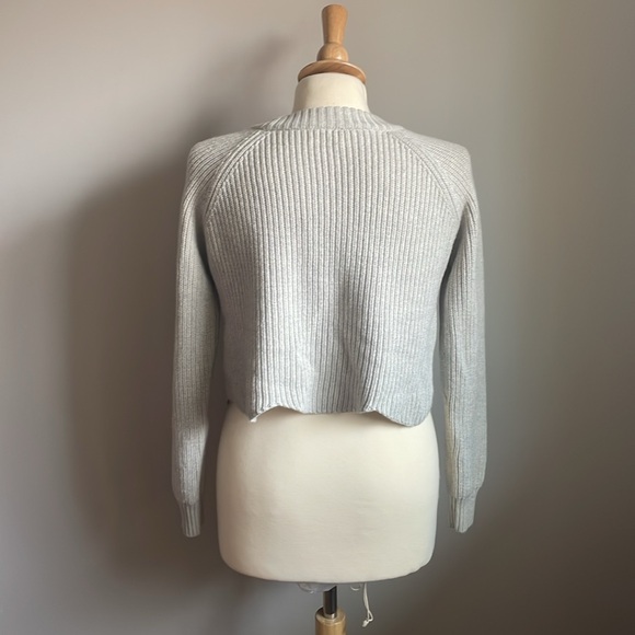 Wilfred Sardou Sweater - Cropped 100% Merino Wool - Picture 2 of 5